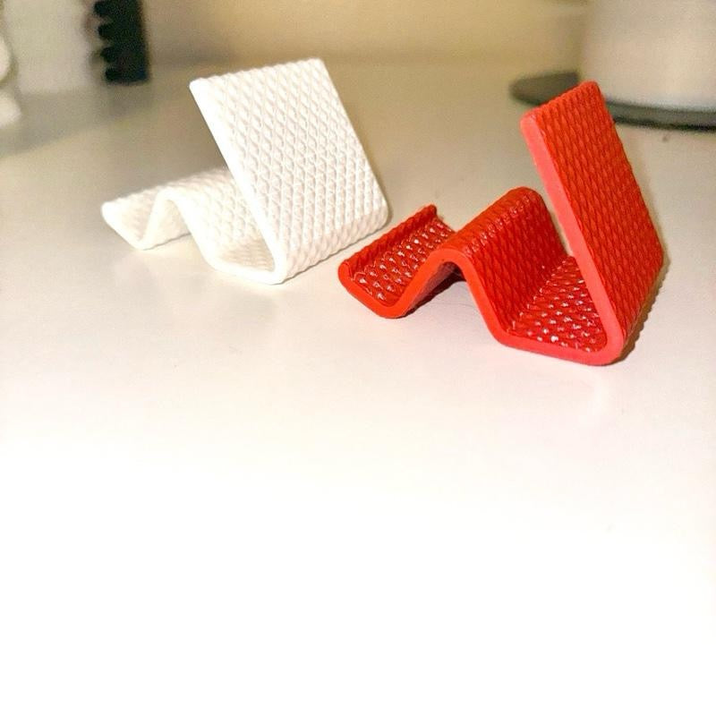 3D Printed iPhone Holder Stand